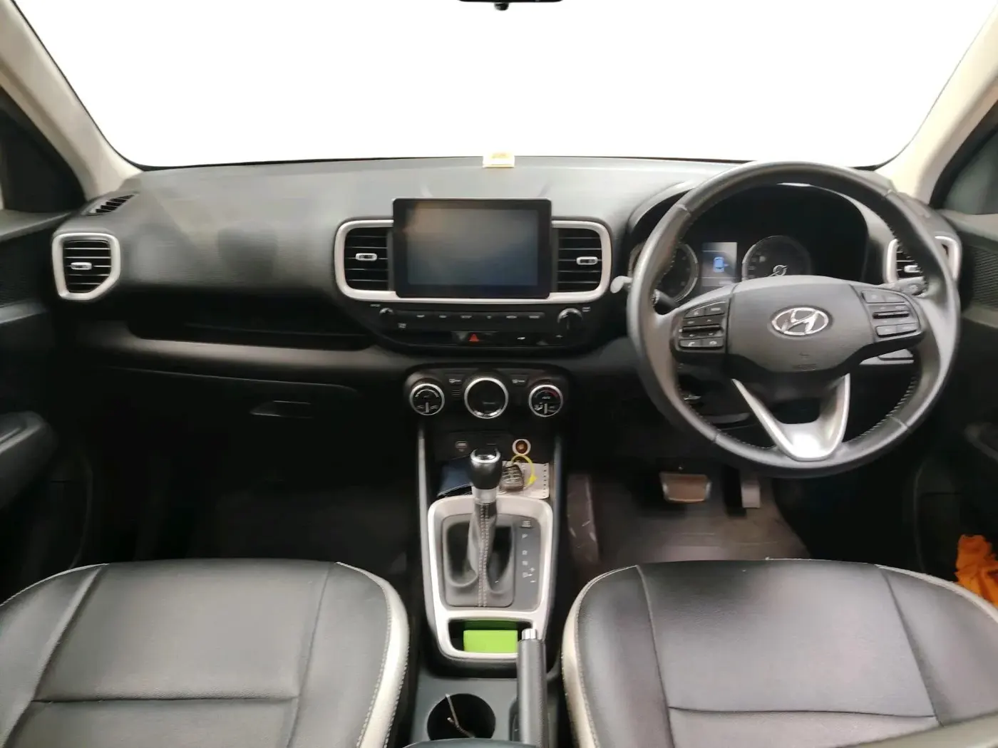 2019 Hyundai VENUE SX PLUS 1.0 TURBO DCT, Petrol, Automatic, 44,428 km, interior