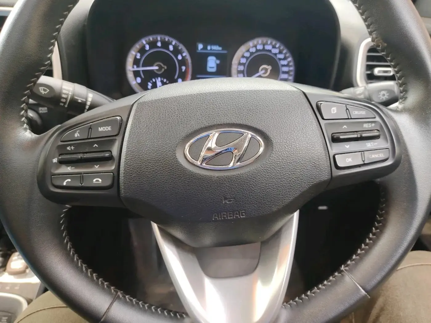 2019 Hyundai VENUE SX PLUS 1.0 TURBO DCT, Petrol, Automatic, 44,428 km, interior