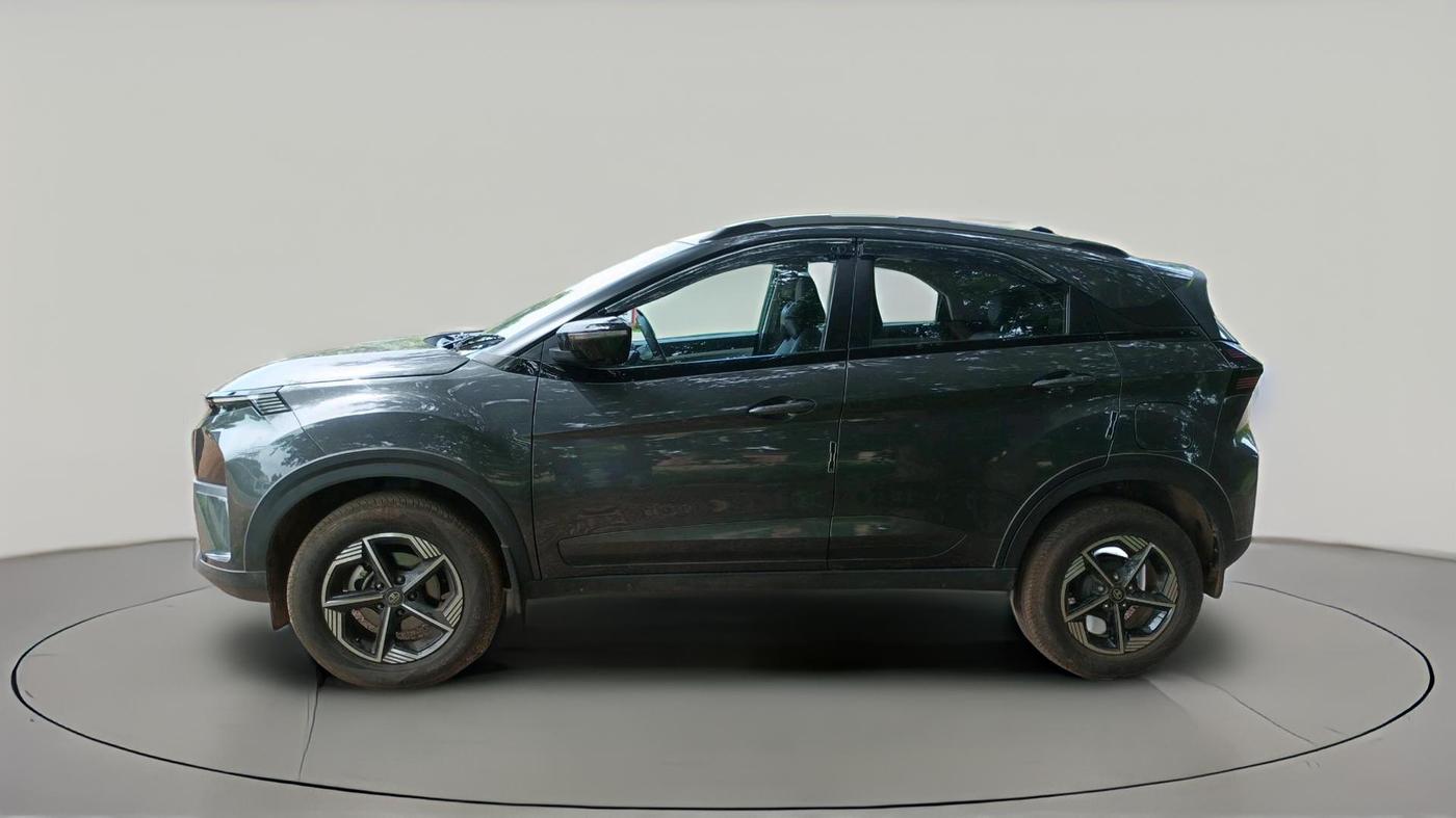 2025 Tata NEXON CREATIVE PLUS S 1.2 REVOTRON 6 MT, Petrol, Manual, 5,052 km, exterior