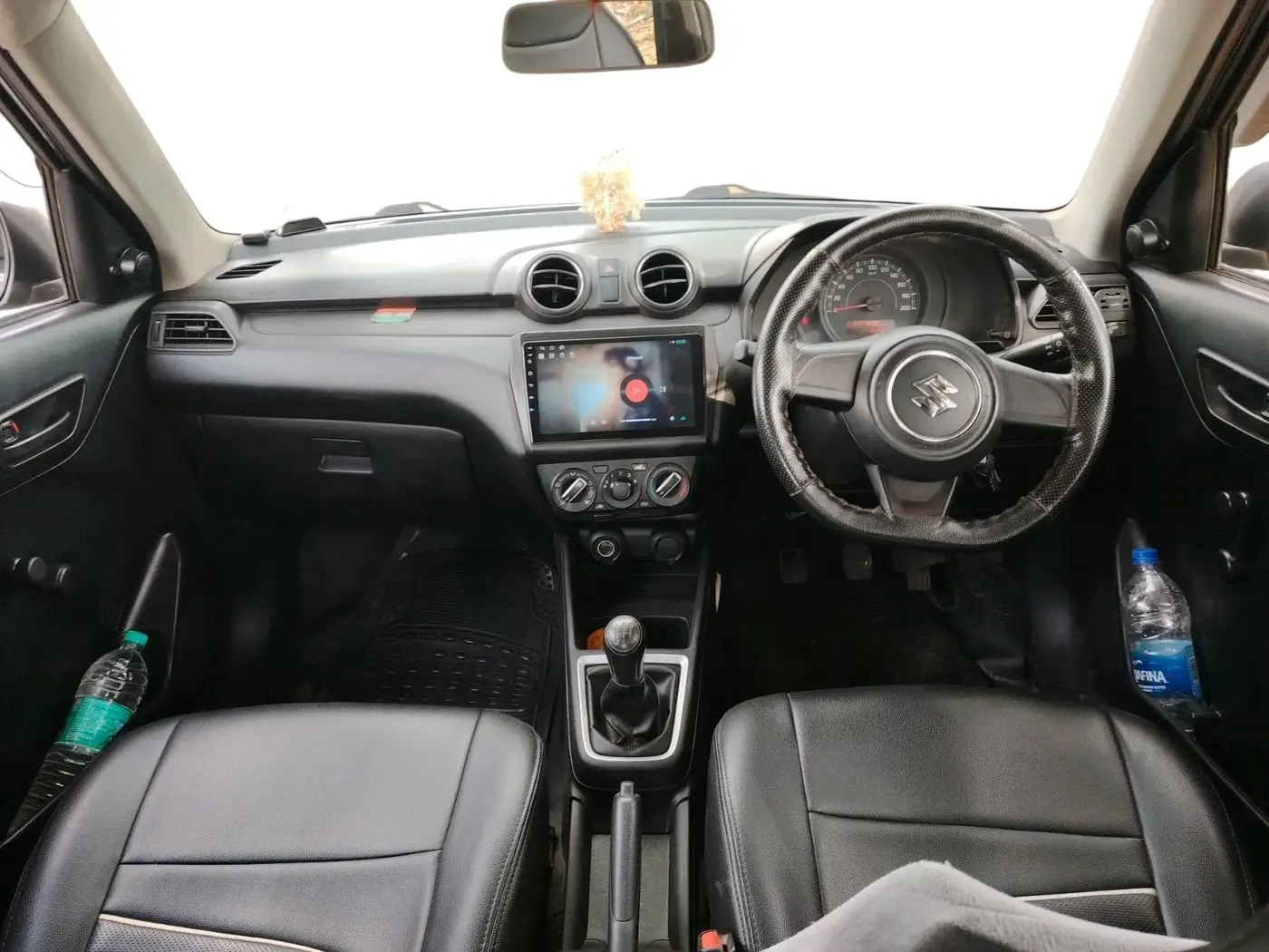 2018 Maruti Swift LXI, Petrol, Manual, 74,233 km, interior