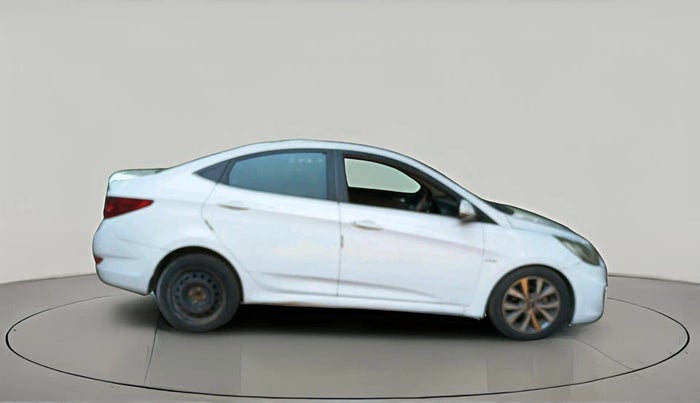 2014 Hyundai Verna FLUIDIC 1.6 CRDI SX, Diesel, Manual, 1,82,590 km, exterior