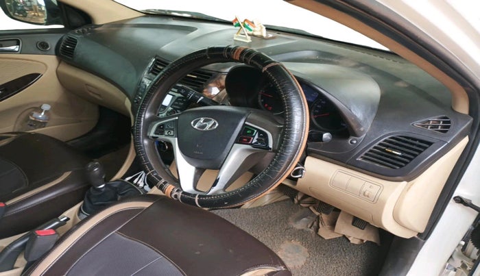 2014 Hyundai Verna FLUIDIC 1.6 CRDI SX, Diesel, Manual, 1,82,590 km, interior