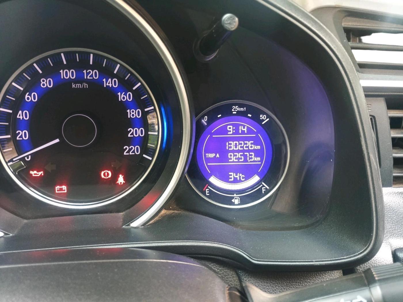 2018 Honda WR-V 1.2L I-VTEC VX MT, Petrol, Manual, 1,30,226 km, interior
