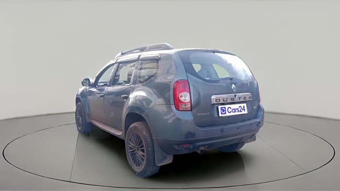 2015 Renault Duster 85 PS RXL DIESEL, Diesel, Manual, 1,35,399 km, exterior