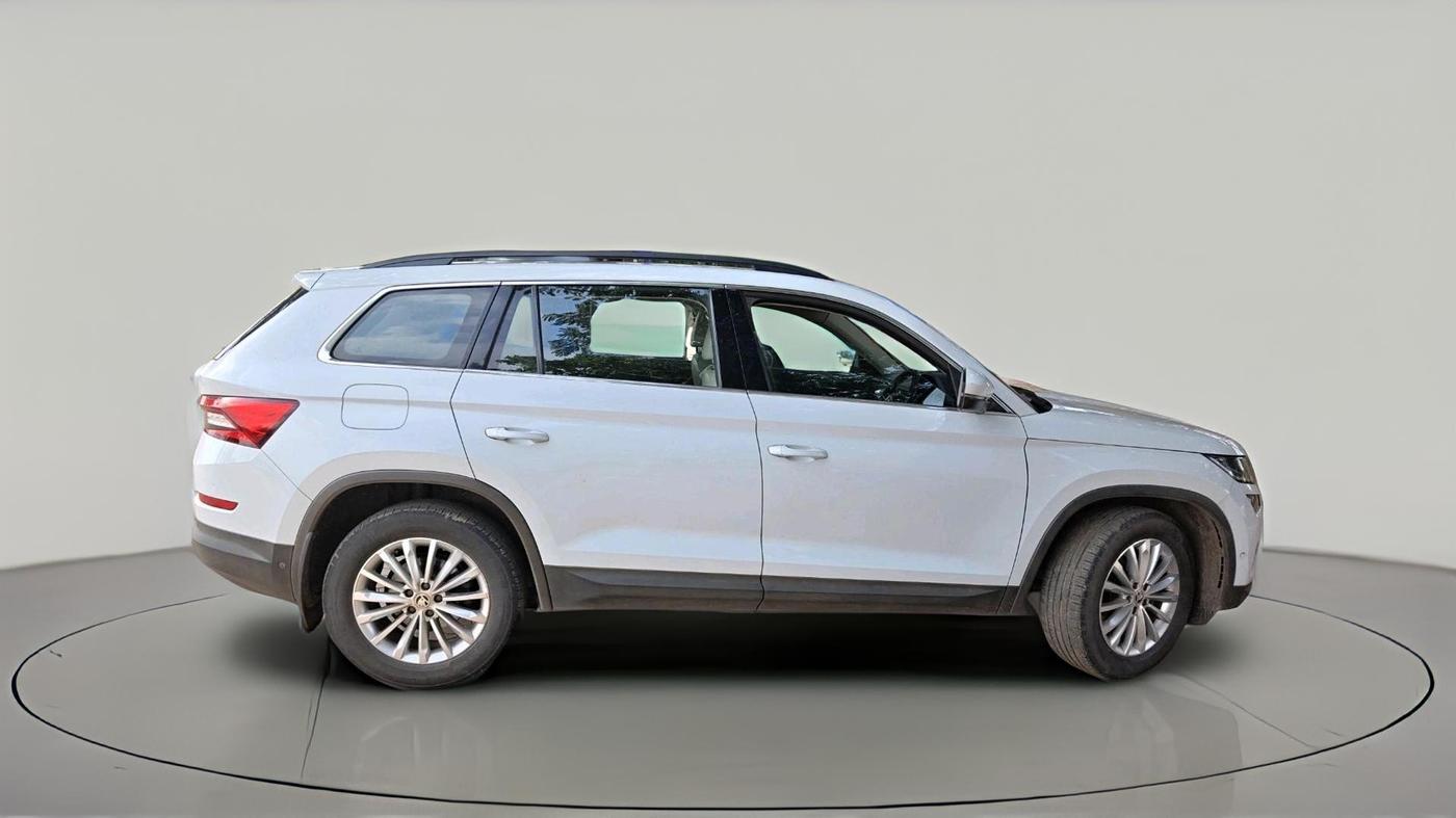 2018 Skoda Kodiaq STYLE 2.0 TDI 4X4 AT, Diesel, Automatic, 1,51,532 km, exterior