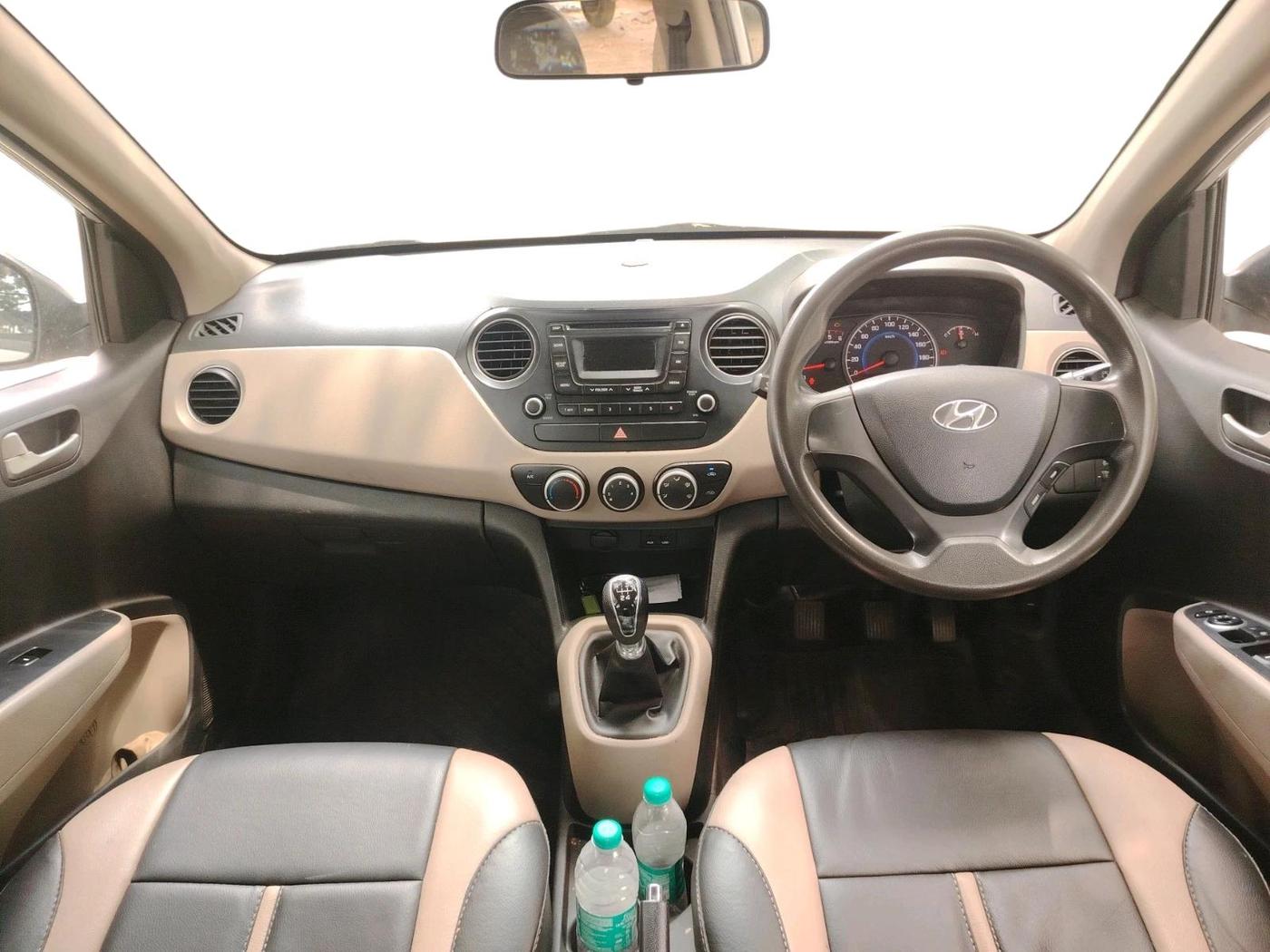 2014 Hyundai Grand i10 SPORTZ 1.1 CRDI, Diesel, Manual, 99,214 km, interior