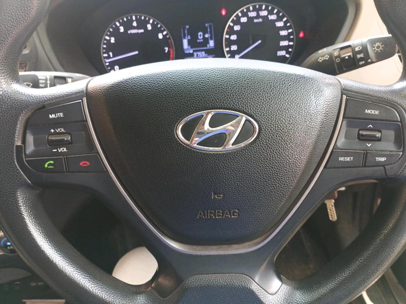 2016 Hyundai Elite i20 SPORTZ 1.2, Petrol, Manual, 1,13,038 km, interior