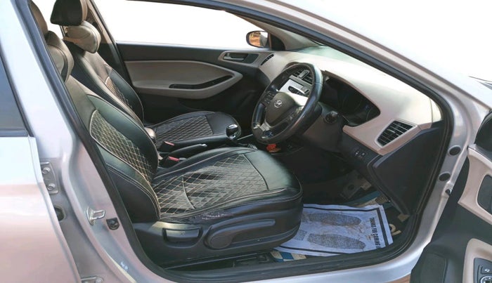 2018 Hyundai Elite i20 ASTA 1.2 (O), Petrol, Manual, 1,46,071 km, interior