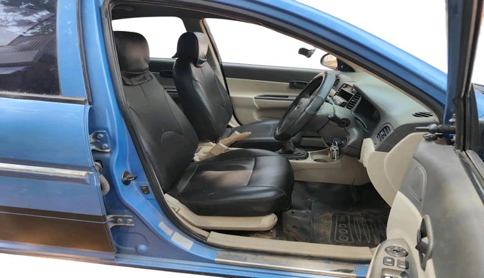 2010 Hyundai Verna VGT CRDI SX 1.5, Diesel, Manual, 1,20,991 km, interior