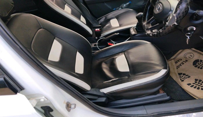 2021 Tata ALTROZ XE PETROL, Petrol, Manual, 1,30,190 km, interior