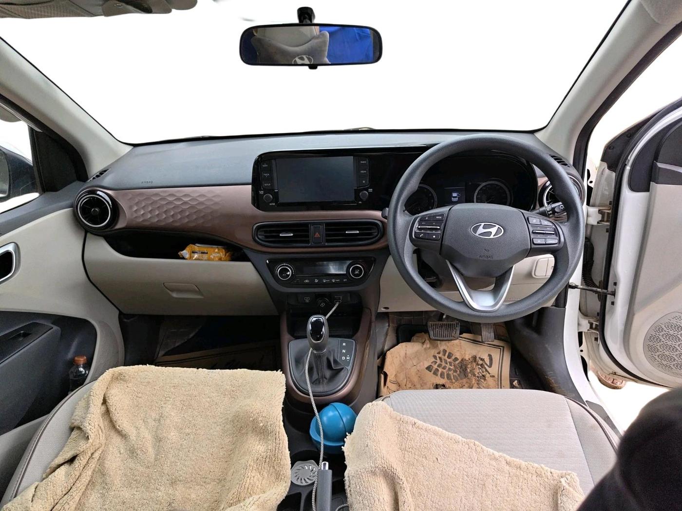 2023 Hyundai AURA SX PLUS 1.2 AMT, Petrol, Automatic, 17,168 km, interior