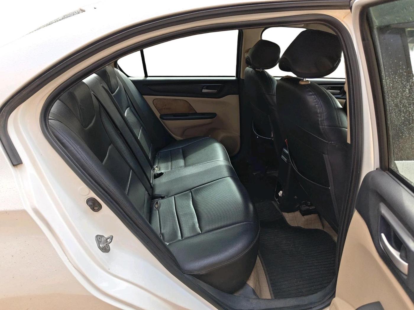 2019 Honda Amaze 1.5L I-DTEC VX, Diesel, Manual, 80,853 km, interior