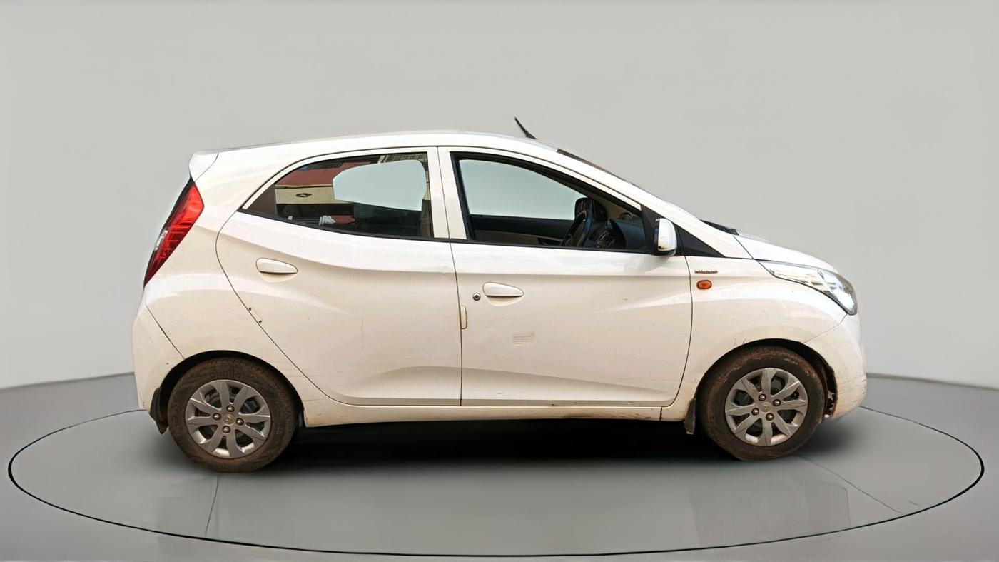 2015 Hyundai Eon 1.0 MAGNA +, Petrol, Manual, 80,117 km, exterior