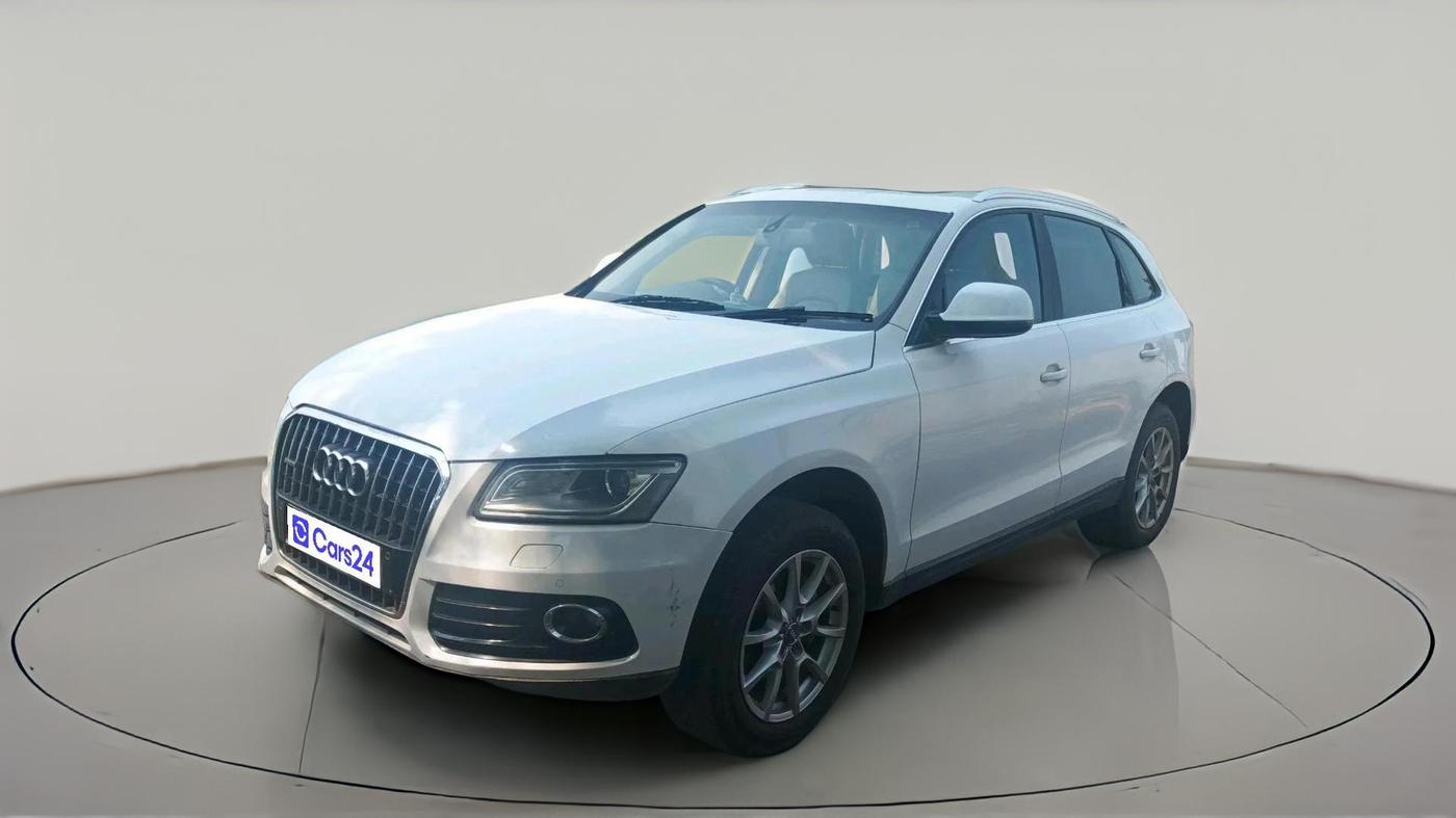 2013 Audi Q5 2.0 TDI QUATTRO, Diesel, Automatic, 1,62,401 km, exterior