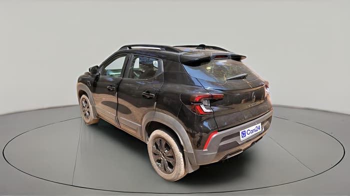 2024 Renault Kiger RXZ AMT, Petrol, Automatic, 10,840 km, exterior