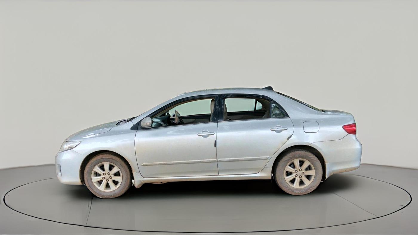 2011 Toyota Corolla Altis GL PETROL, Petrol, Manual, 1,64,149 km, exterior