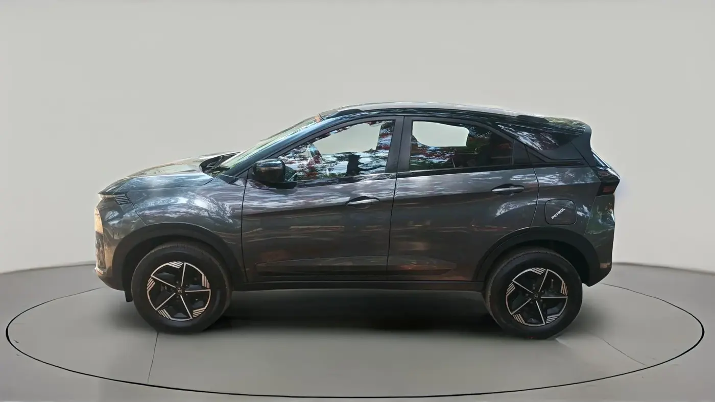 2024 Tata NEXON FEARLESS + S P MT, Petrol, Manual, 4,738 km, exterior