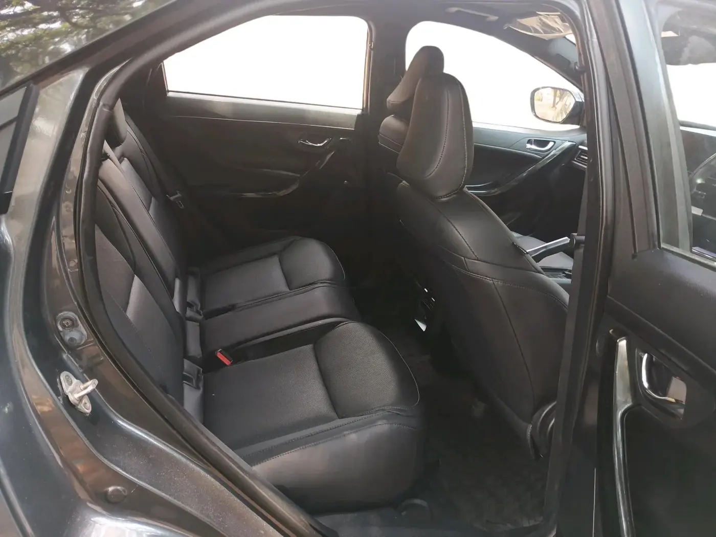 2024 Tata NEXON FEARLESS + S P MT, Petrol, Manual, 4,738 km, interior