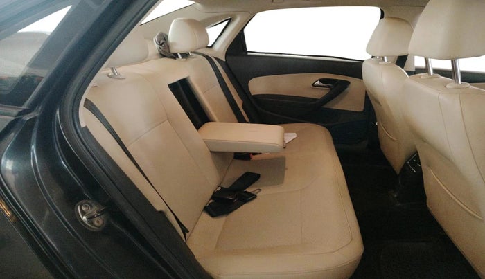2019 Skoda Rapid STYLE 1.6 MPI, Petrol, Manual, 71,376 km, interior