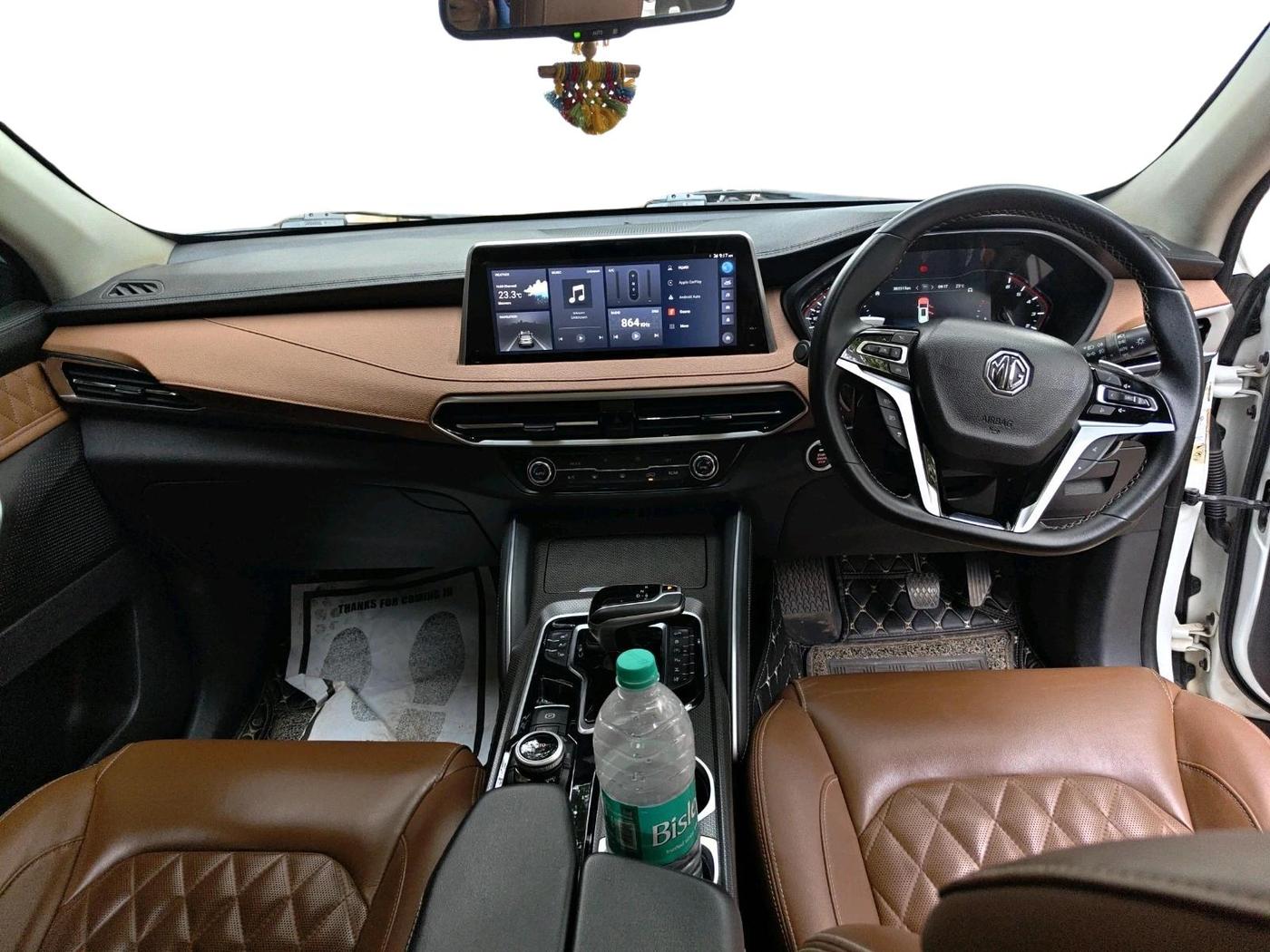 2021 MG GLOSTER SAVVY 6 STR 2.0 TWIN TURBO 4WD, Diesel, Automatic, 38,331 km, interior
