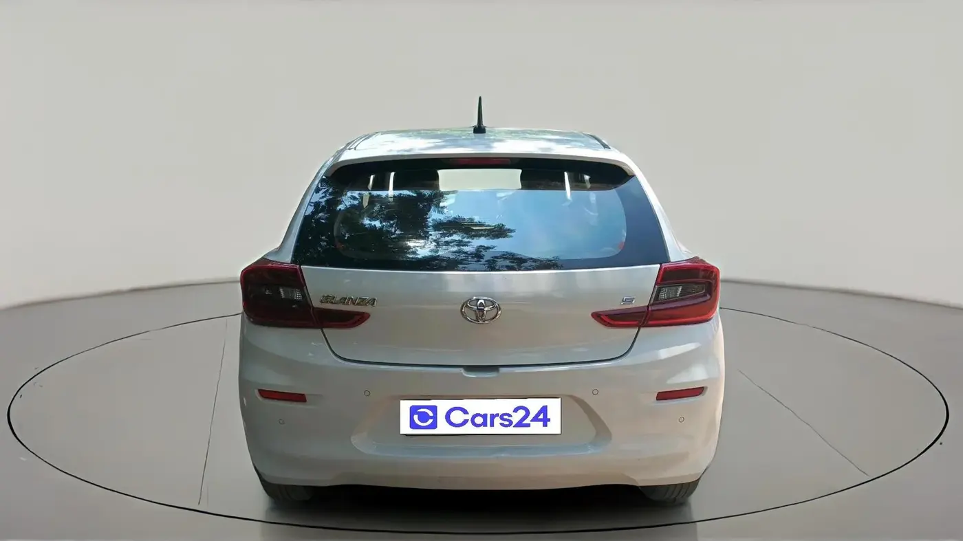 2022 Toyota Glanza S, Petrol, Manual, 73,591 km, exterior