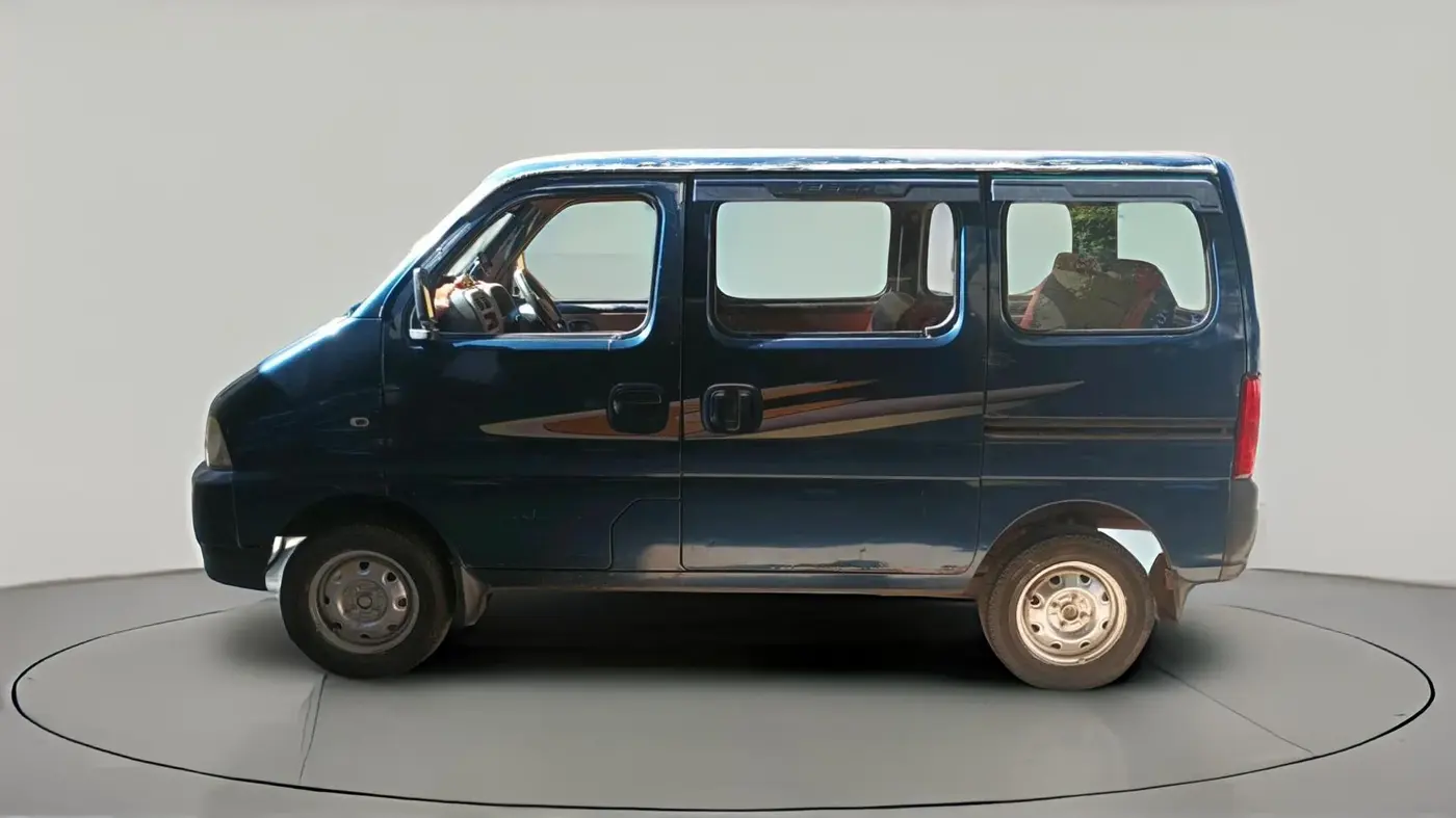 2010 Maruti Eeco 5 STR, Petrol, Manual, 3,40,738 km, exterior