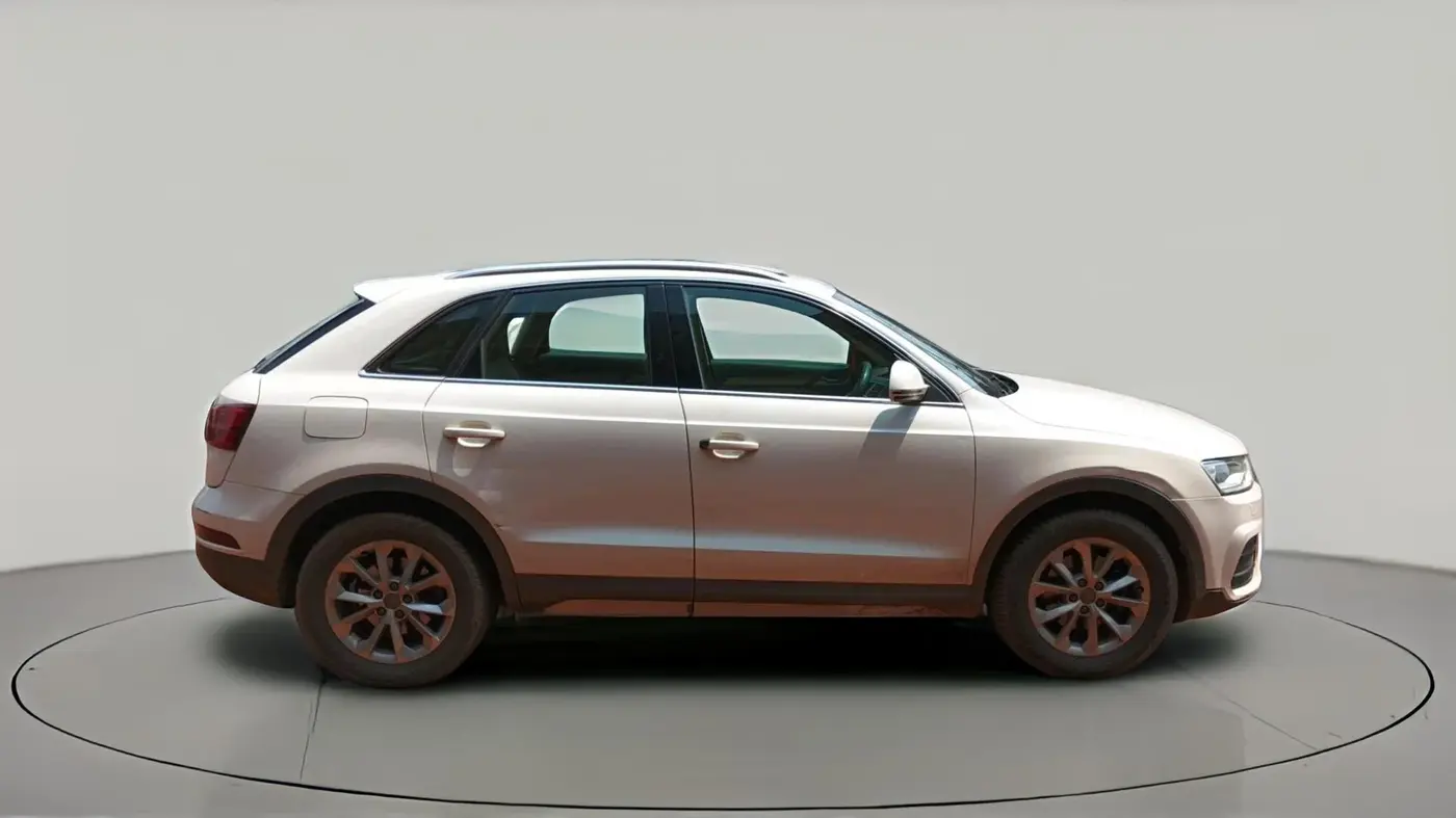 2015 Audi Q3 35 TDI Quattro, Diesel, Automatic, 1,96,467 km, exterior