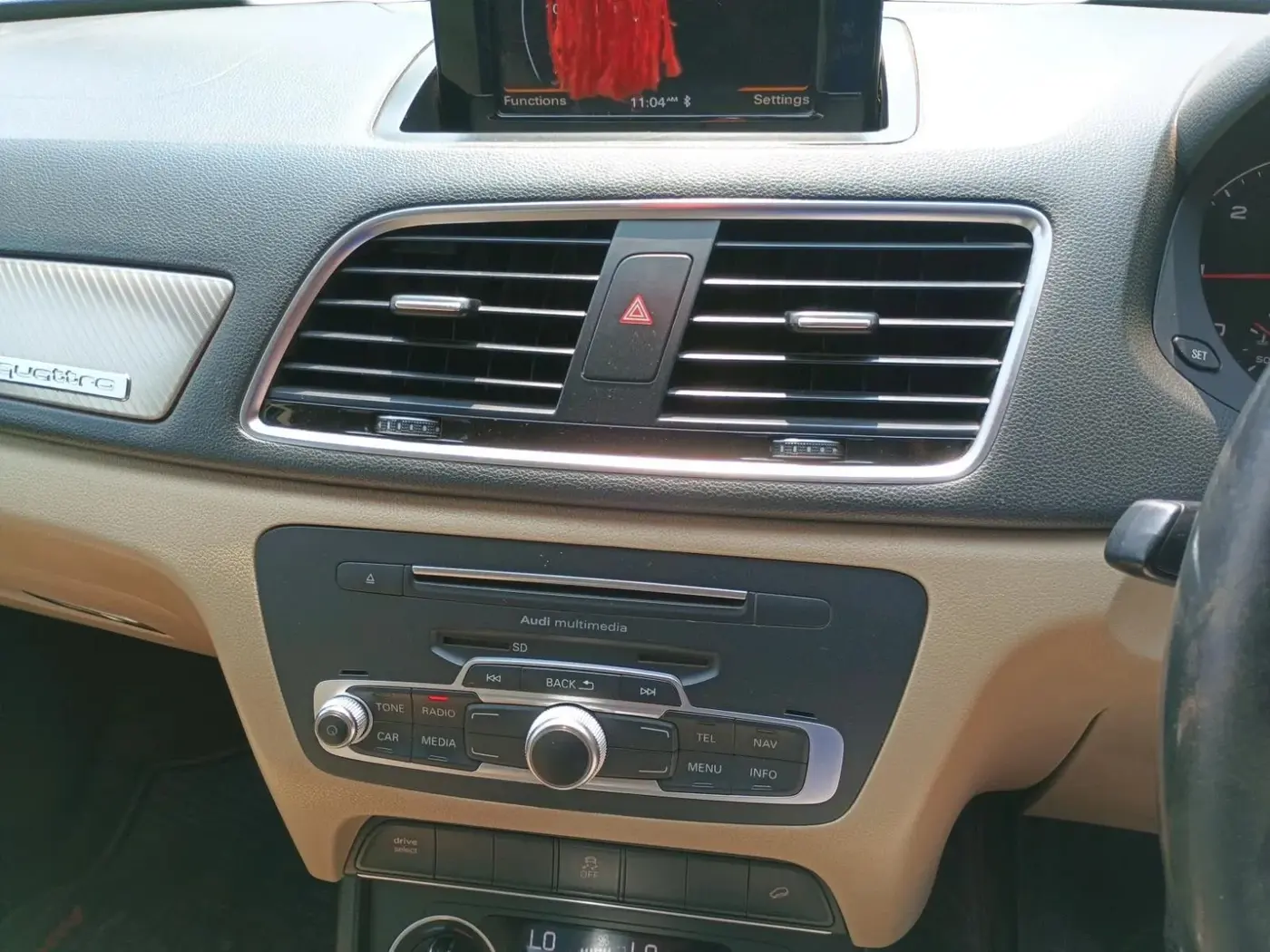 2015 Audi Q3 35 TDI Quattro, Diesel, Automatic, 1,96,467 km, interior