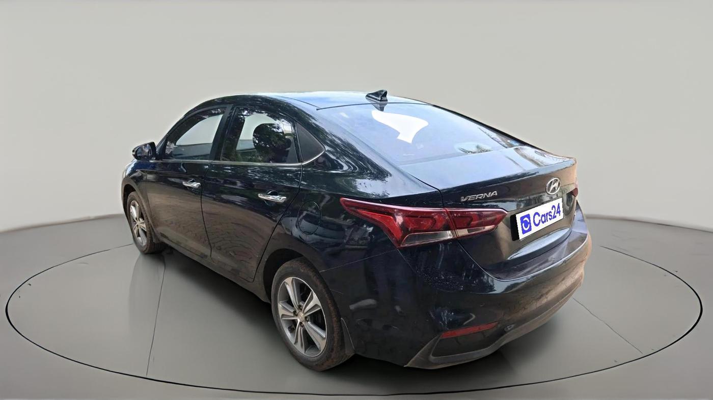 2018 Hyundai Verna 1.6 VTVT SX O, Petrol, Manual, 78,279 km, exterior