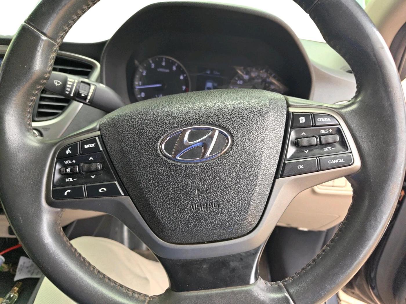 2018 Hyundai Verna 1.6 VTVT SX O, Petrol, Manual, 78,279 km, interior