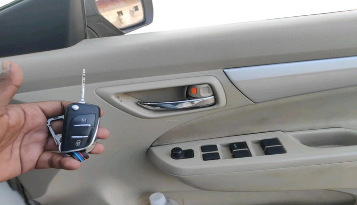 2016 Maruti Ertiga VDI SHVS, Diesel, Manual, 1,85,227 km, interior