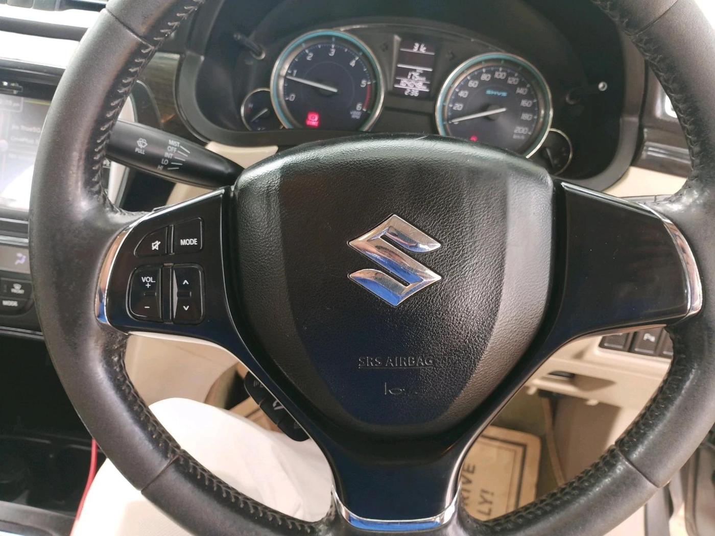 2016 Maruti Ciaz ZDI+ SHVS, Diesel, Manual, 1,04,048 km, interior