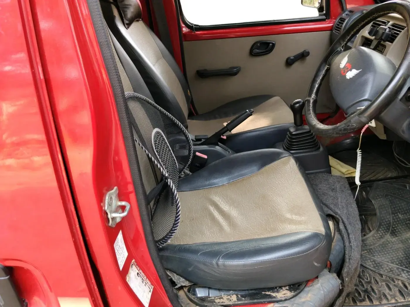 2011 Maruti Eeco 5 STR WITH A/C+HTR, Petrol, Manual, 68,851 km, interior