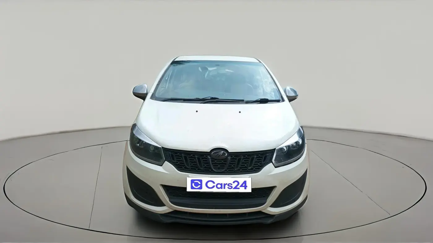 2018 Mahindra MARAZZO M4 8 STR, Diesel, Manual, 1,53,789 km, exterior