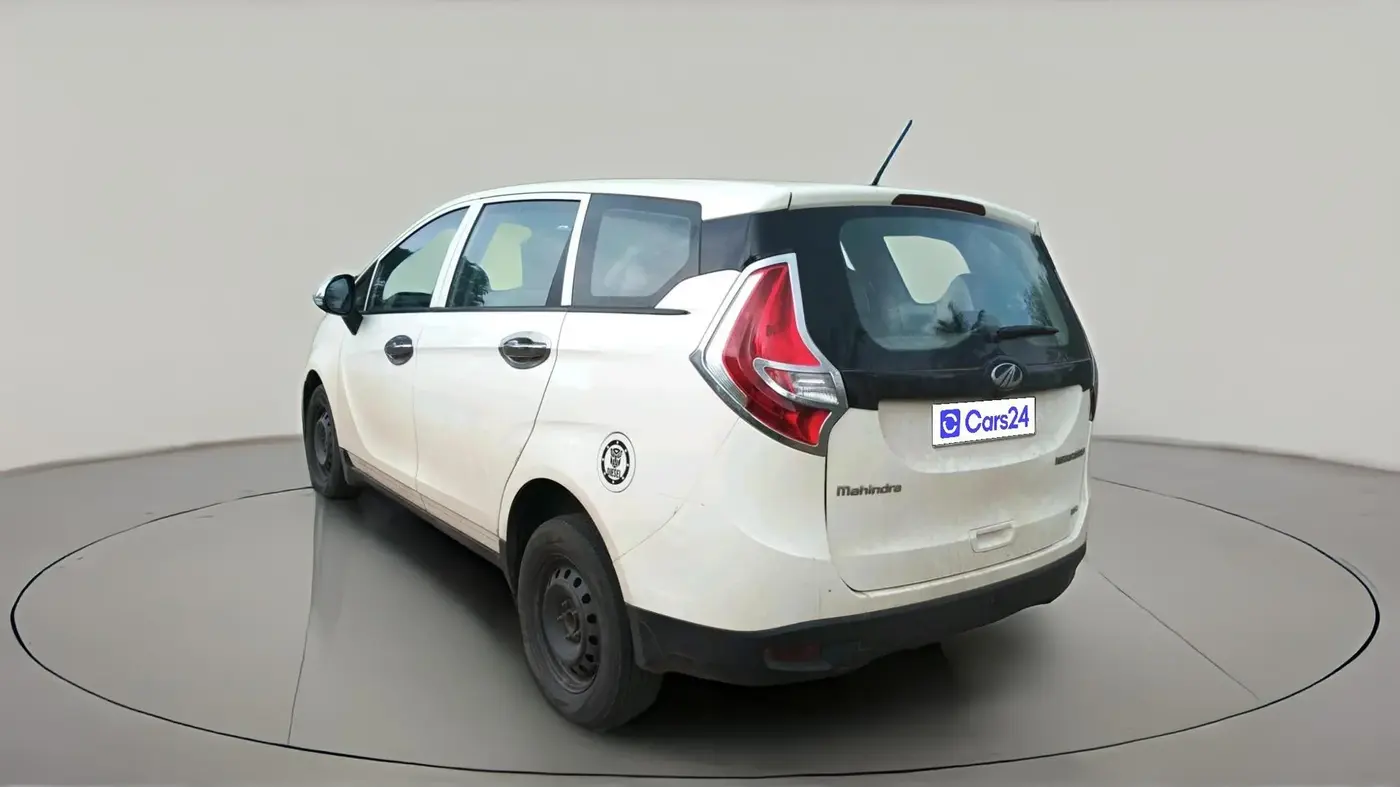 2018 Mahindra MARAZZO M4 8 STR, Diesel, Manual, 1,53,789 km, exterior