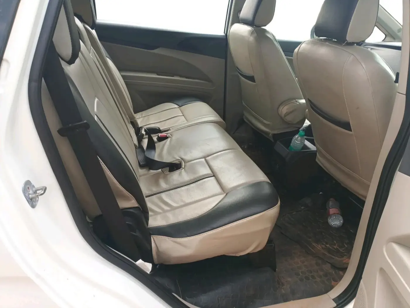 2018 Mahindra MARAZZO M4 8 STR, Diesel, Manual, 1,53,789 km, interior