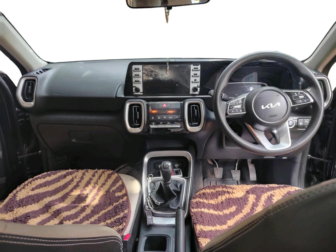 2024 KIA SONET HTK PLUS 1.2 PETROL MT, Petrol, Manual, 30,357 km, interior