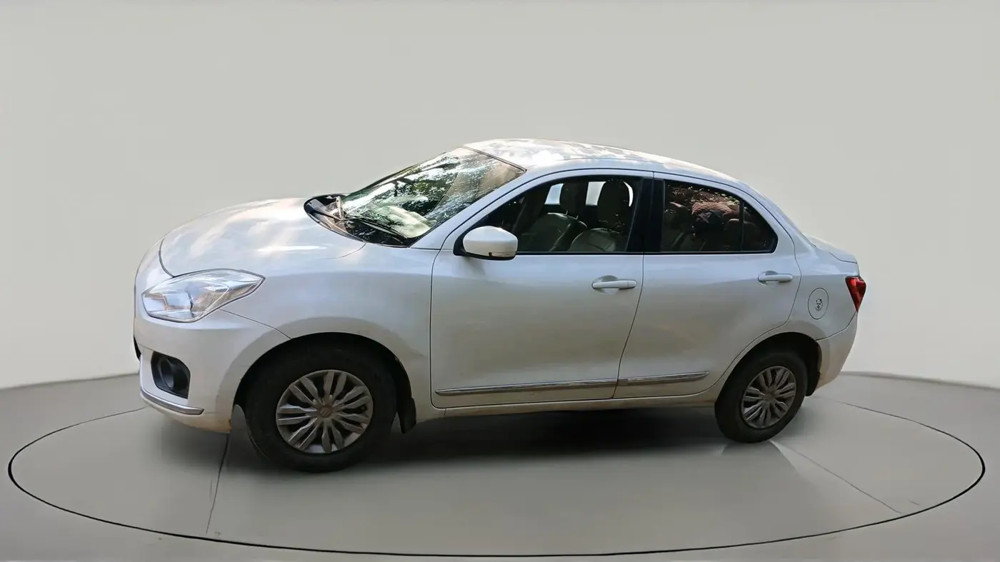 2018 Maruti Dzire VXI, CNG, Manual, 1,42,797 km, exterior