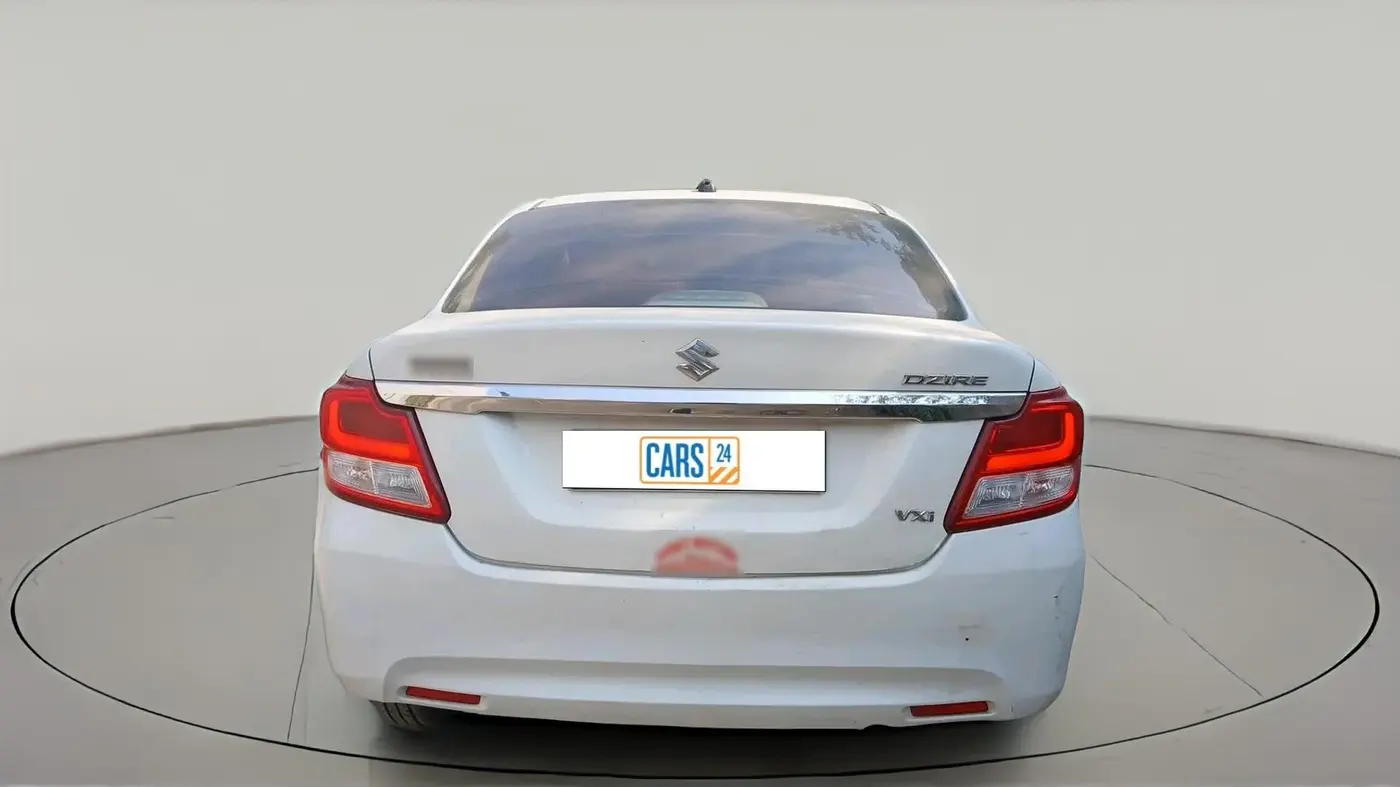 2018 Maruti Dzire VXI, CNG, Manual, 1,42,797 km, exterior