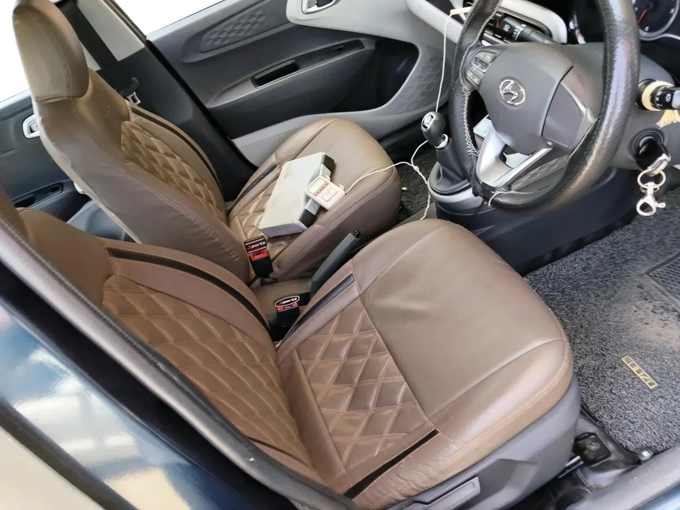 2022 Hyundai GRAND I10 NIOS SPORTZ 1.2 KAPPA VTVT, CNG, Manual, 63,697 km, interior