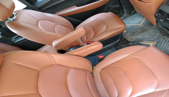 2020 MG HECTOR PLUS SHARP 1.5 PETROL TURBO HYBRID MT 6-STR, Petrol, Manual, 1,09,201 km, interior