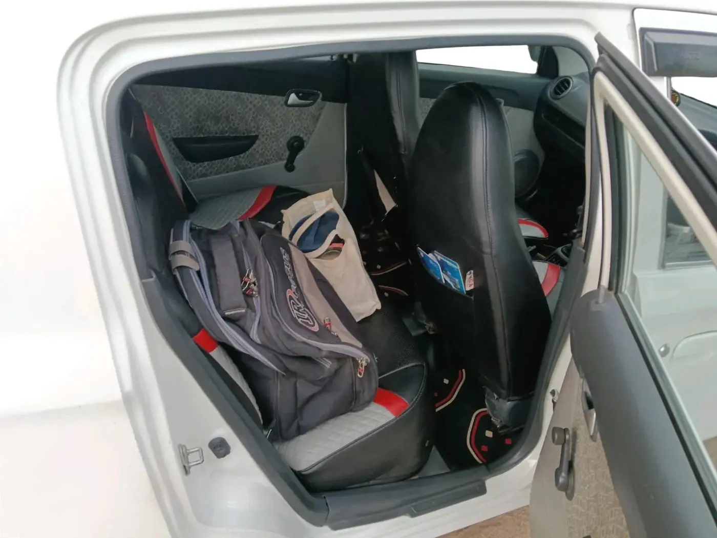 2018 Maruti Alto 800 LXI O, CNG, Manual, 1,24,158 km, interior