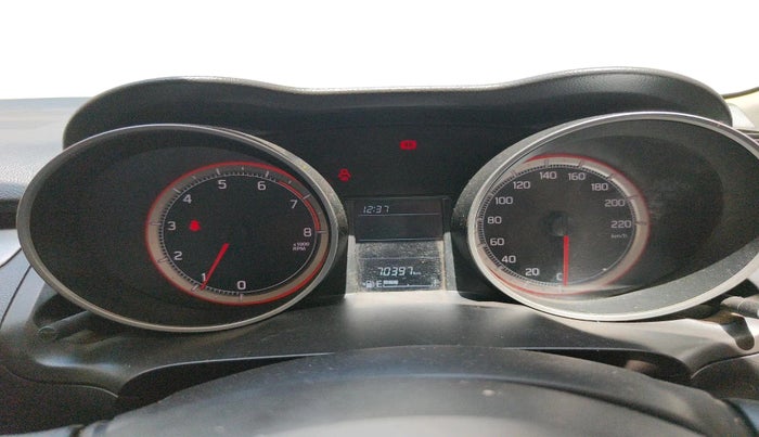2022 Maruti Swift VXI, Petrol, Manual, 70,397 km, interior