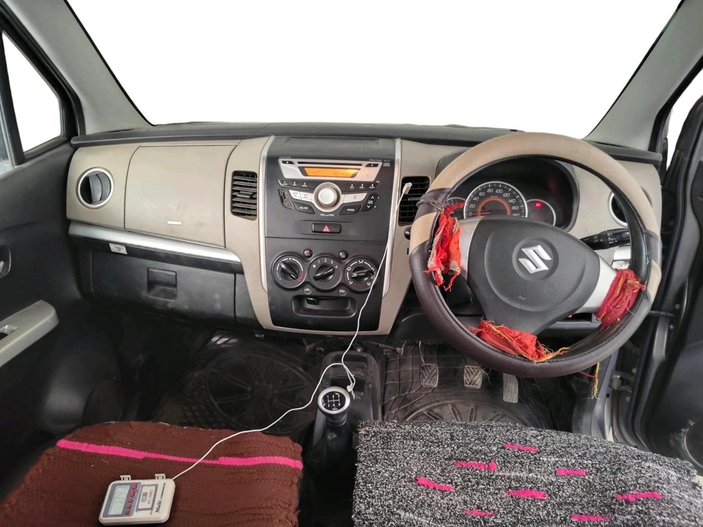 2014 Maruti Wagon R 1.0 VXI, Petrol, Manual, 55,912 km, interior