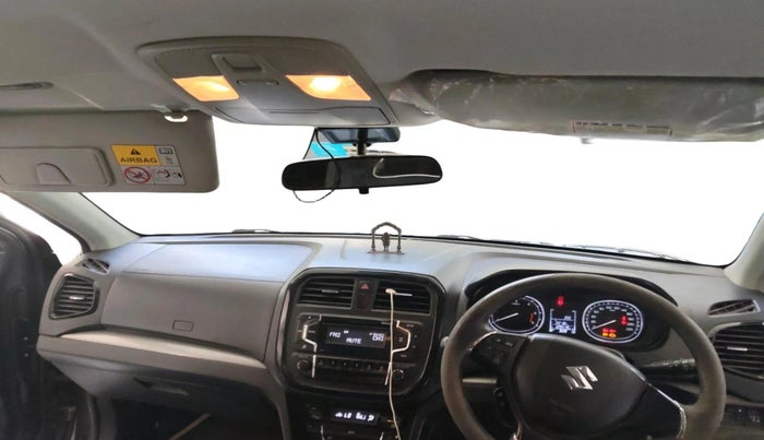 2019 Maruti Vitara Brezza ZDI, Diesel, Manual, 1,29,419 km, interior