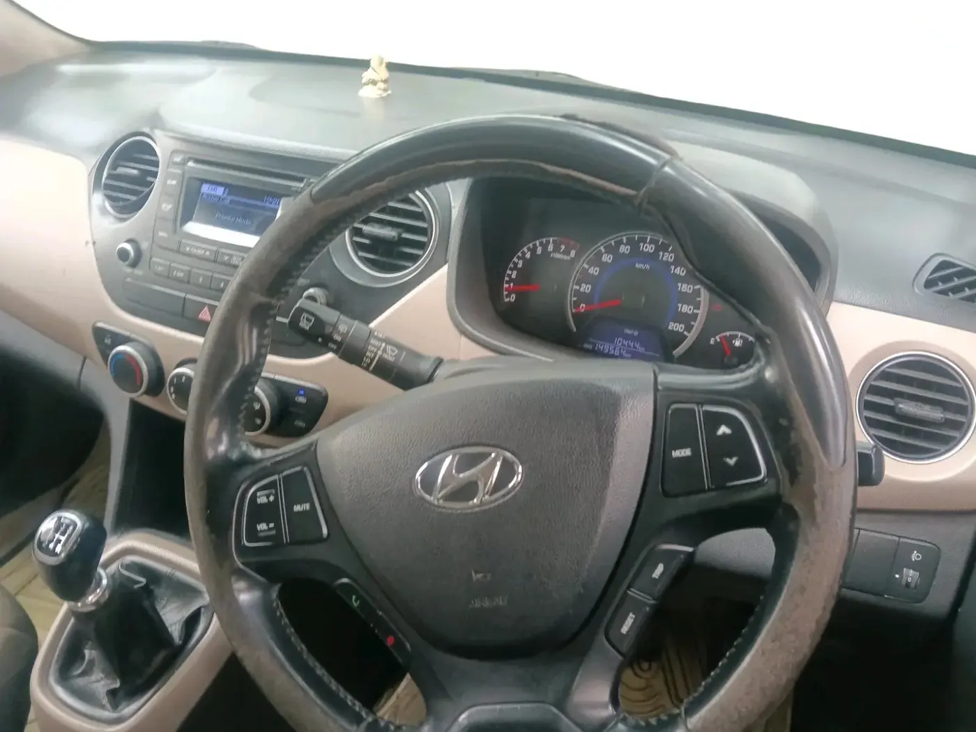 2014 Hyundai Grand i10 ASTA 1.2 KAPPA VTVT, Petrol, Manual, 1,49,564 km, interior