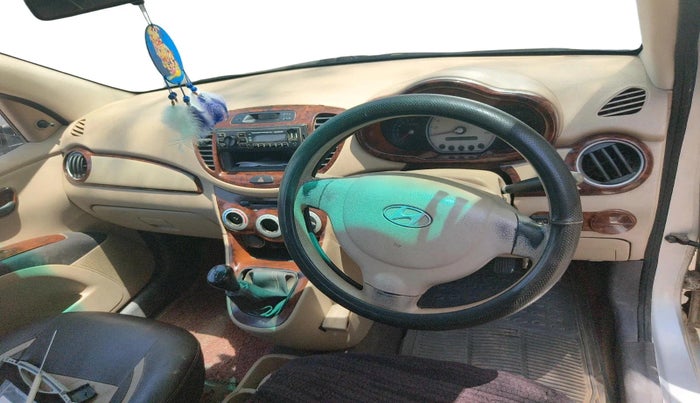 2010 Hyundai i10 MAGNA 1.1, CNG, Manual, 94,647 km, interior