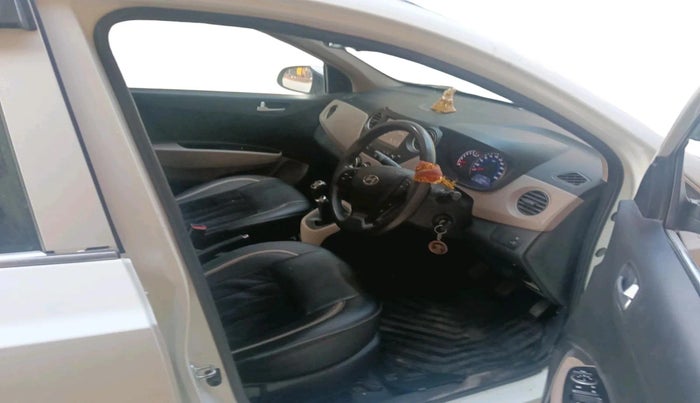 2019 Hyundai Grand i10 SPORTZ 1.2 KAPPA VTVT, Petrol, Manual, 90,436 km, interior