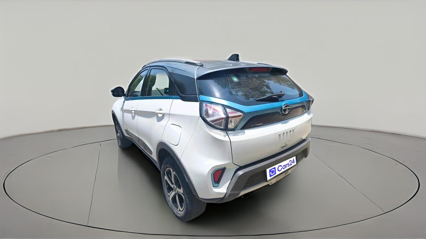 2022 Tata NEXON EV XZ PLUS, Electric, Automatic, 80,931 km, exterior
