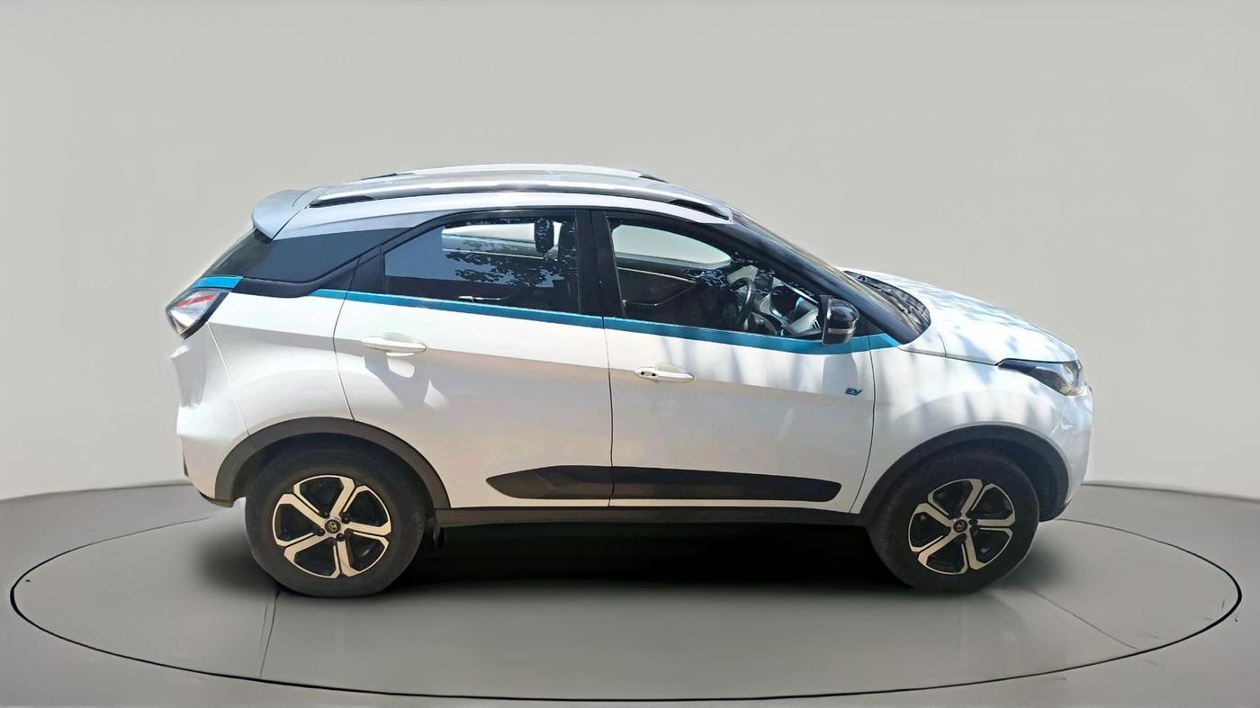 2022 Tata NEXON EV XZ PLUS, Electric, Automatic, 80,931 km, exterior